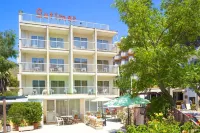 Hostal Residencia Sutimar Hotels near Playa Palmira