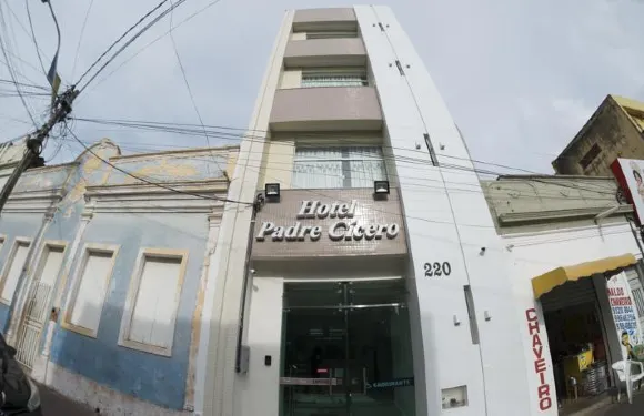 帕德雷西賽羅酒店