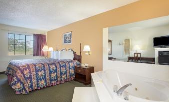 Days Inn by Wyndham Picayune