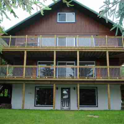 Le Montagnard – Auberge/Hôtel & chalets Hotel Exterior