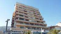 Apartamentos Bernat 3000