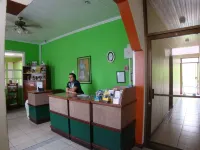 Hotel la Guaria Inn & Suites