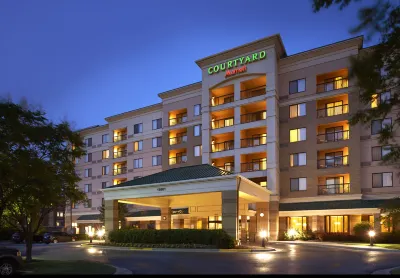 Courtyard Kansas City Overland Park/Convention Center Hotels in Leawood