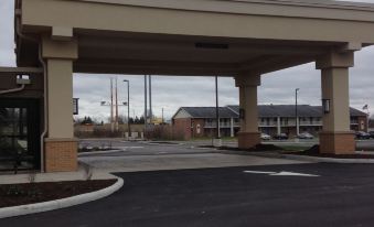 Comfort Suites-Youngstown North