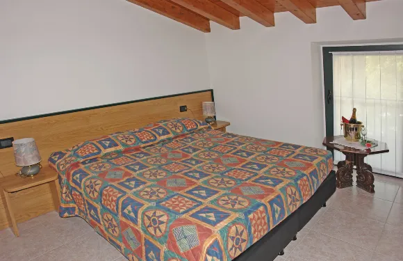 拉佩爾戈拉酒店