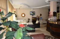Ayvalık Palas Hotel Hotels in Fevzipaşa-vehbibey