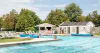 Basin Harbor Hotels in Vergennes