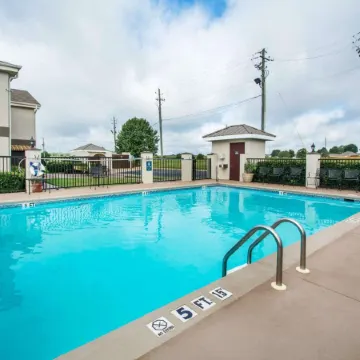 Quality Inn Prattville I-65