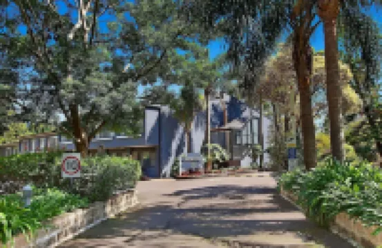 เชคเกอร์ส รีสอร์ต แอนด์ คอนเฟอเรนซ์เซ็นเตอร์