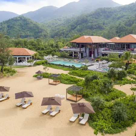 Banyan Tree Lang Co