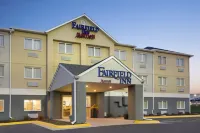 Dubuque Inn & Suites Các khách sạn ở Dubuque