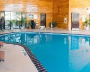 Quality Inn Savage - Bloomington West - Pools