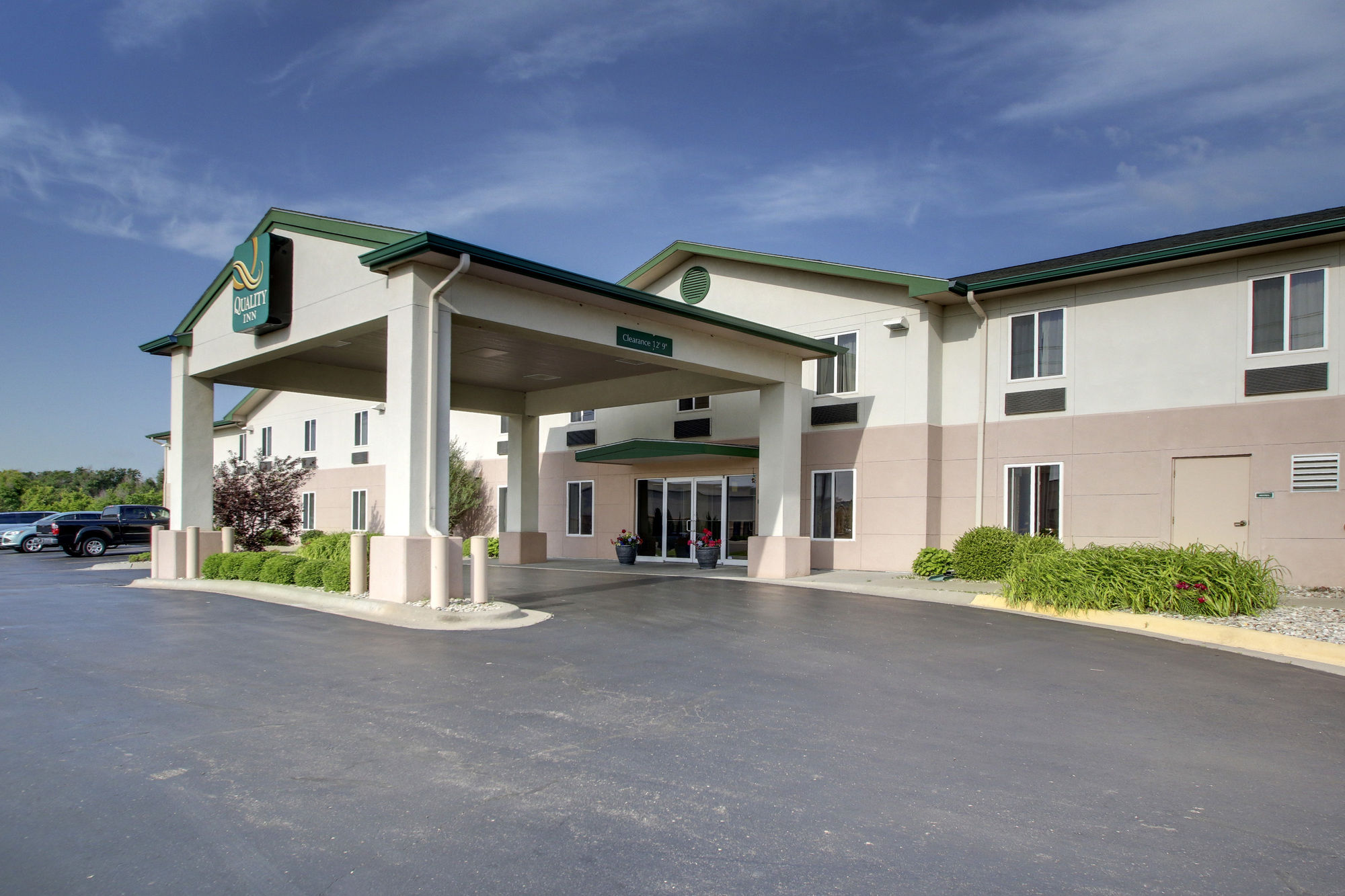 Quality Inn Junction City - Near Fort Riley