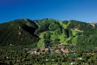 Independence Square Lodge by Frias Hotels in Aspen