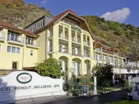 Gartenhotel & Weingut Pfeffel Dürnstein Hotels in Durnstein