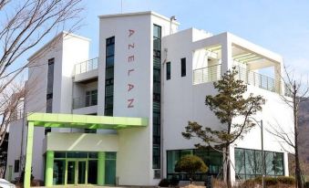 Azelan Resort
