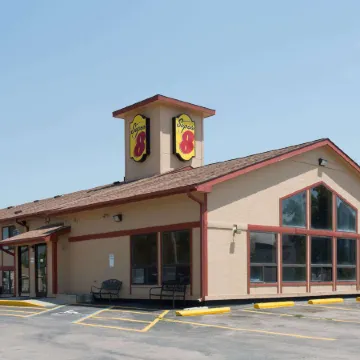 Super 8 by Wyndham Chadron NE