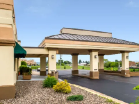 米爾霍爾-拉馬爾凱藝酒店 克林頓縣酒店