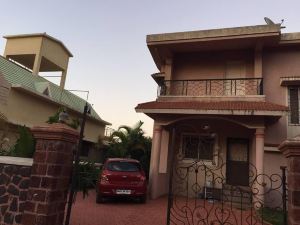 Supreme Panchgani Bungalow on Rent