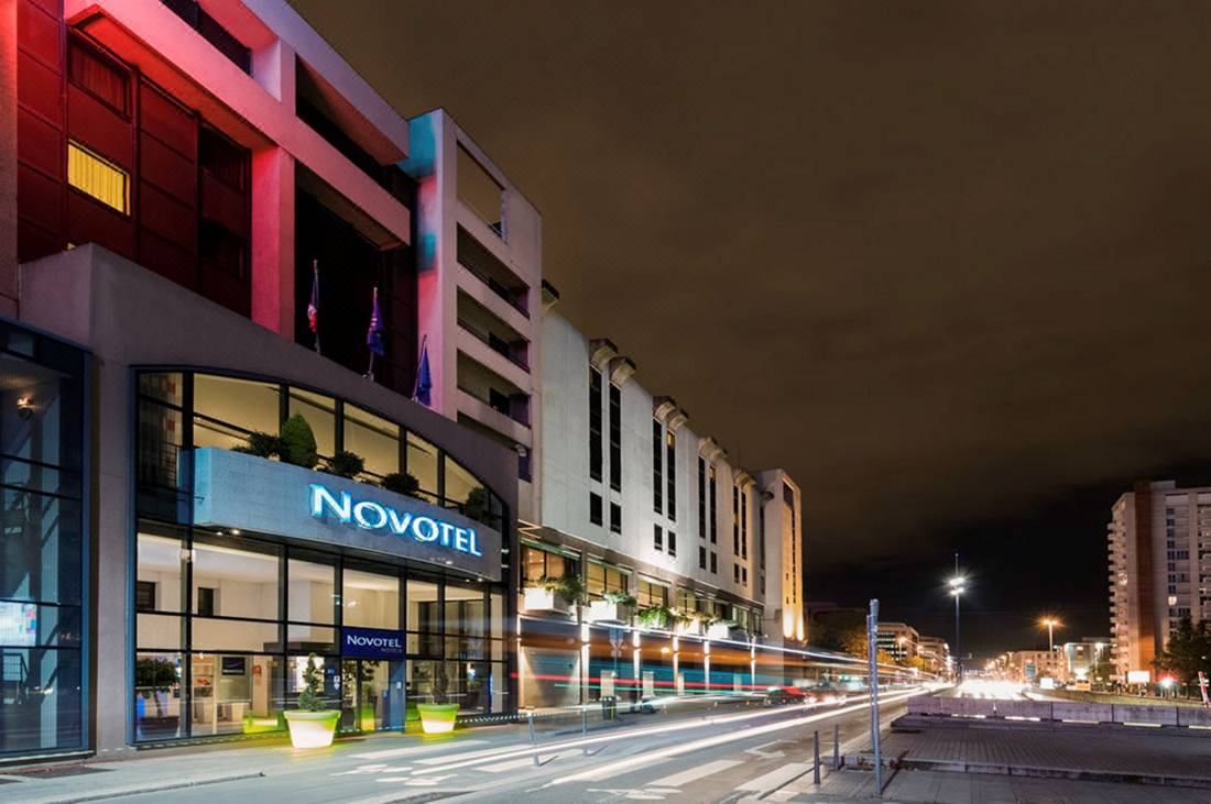 Novotel Lyon Centre Part Dieu-Lyon Updated 2022 Room Price-Reviews & Deals  | Trip.com