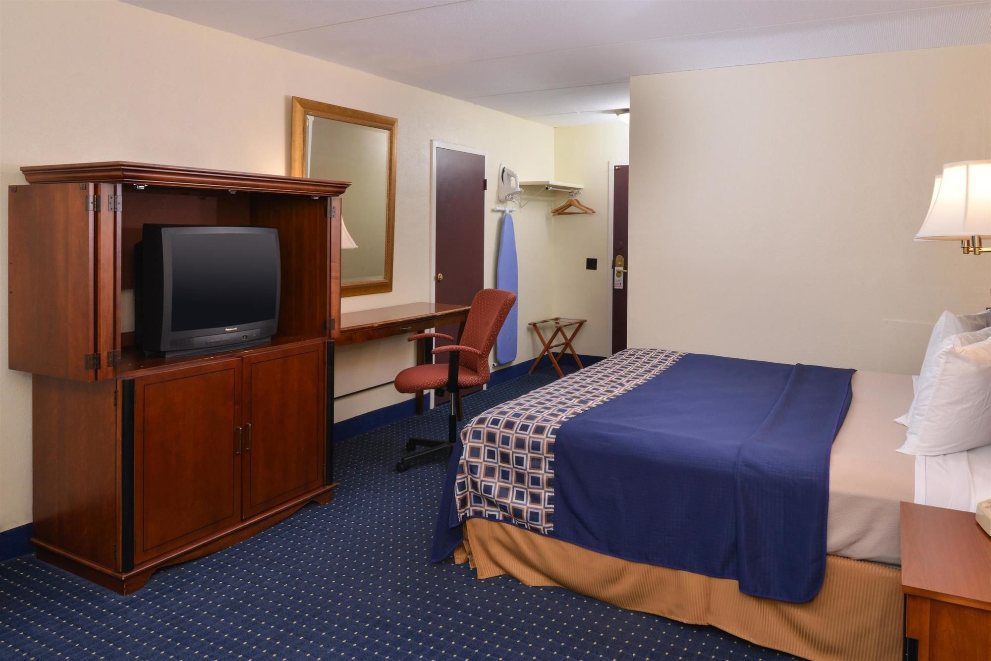 Americas Best Value Inn Geneva