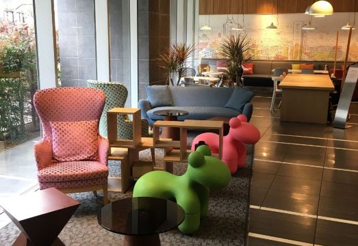 1. 시타딘 신주쿠 ..