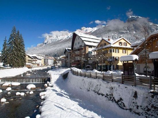 10 Best Hotels near San Pellegrino-Falcade Ski Resort, Soraga 2022 |  Trip.com