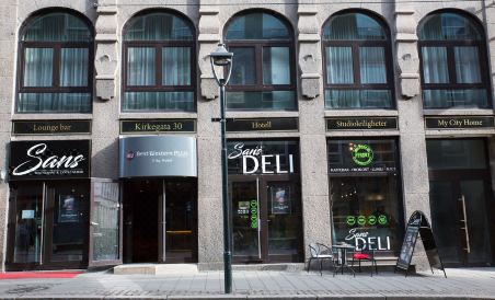 Best Western Plus City Hotel - Housity