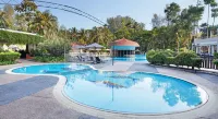 The Bayview Beach Resort - Pemandangan Pantai