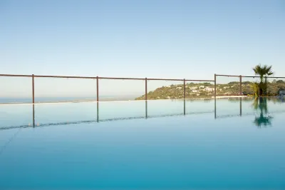 Al Mirador Resort