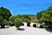 Jan Kok Lodges