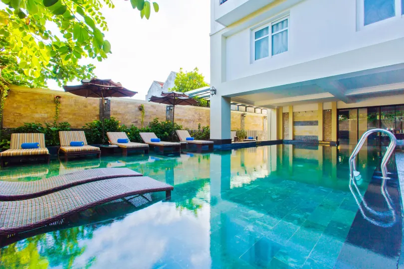 Khách sạn Royal Riverside Hội An