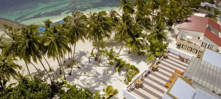 Crystal Sands Hotels in Maafushi