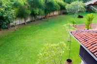 VILLA WHITE QUEEN by CEYLON ITINERARY Các khách sạn gần ACBT Galle Branch