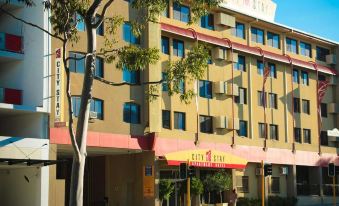 Perth City Apartment Hotel