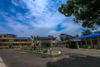 Bharatpur Garden Resort Hotels near CG Landmark MALL