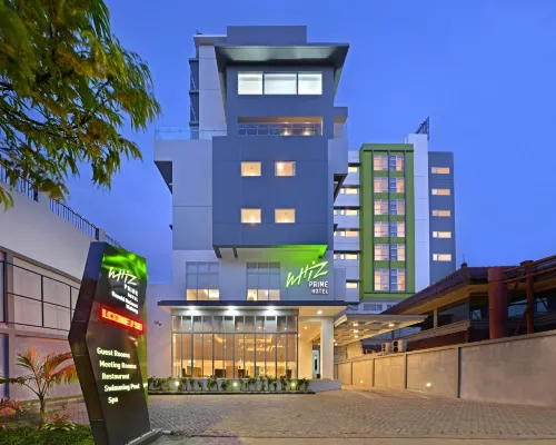 Whiz Prime Hotel Basuki Rahmat Malang Hotels in Klojen