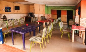 Alfoscar Hotel & Suites