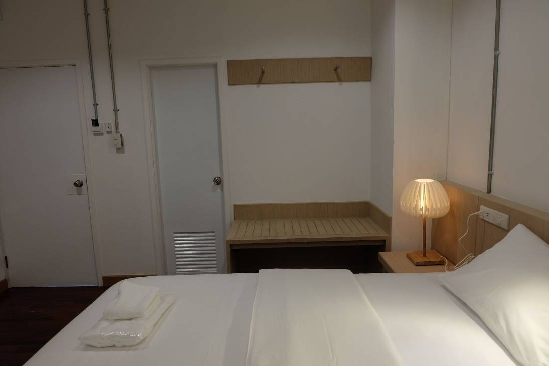 F Plus F Hostel-Chiang Mai Updated 2022 Room Price-Reviews & Deals |  Trip.com