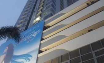 Condo Unit with Balcony in Manila
