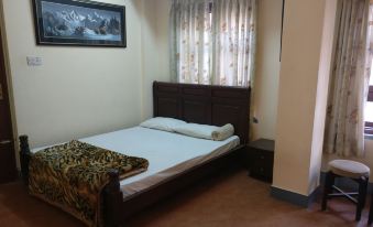 Om Pension Guest House