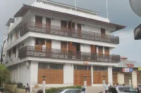 Stonetown View Inn - parking