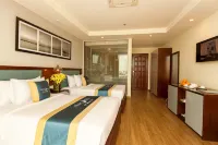 Ninh Kieu Riverside Hotel - balcony