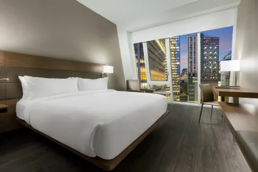 AC Hotel by Marriott New York Times Square โรงแรมใกล้42 สตรีท - สถานีขนส่งการท่าเรือ