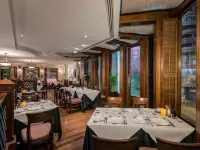 Novotel Century Hong Kong Hotels in Hongkong