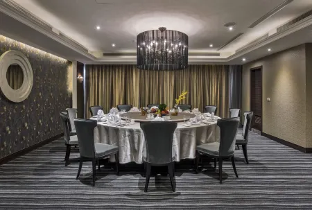 Carlton Hotel Отели в г. Синьчжу