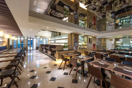 Shin Yuan Park Hotel Отели рядом с достопримечательностью «Nanliao Port»