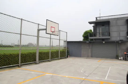 Designer House Отели рядом с достопримечательностью «National Center for Traditional Arts»