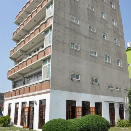 Lu-Kang B&B