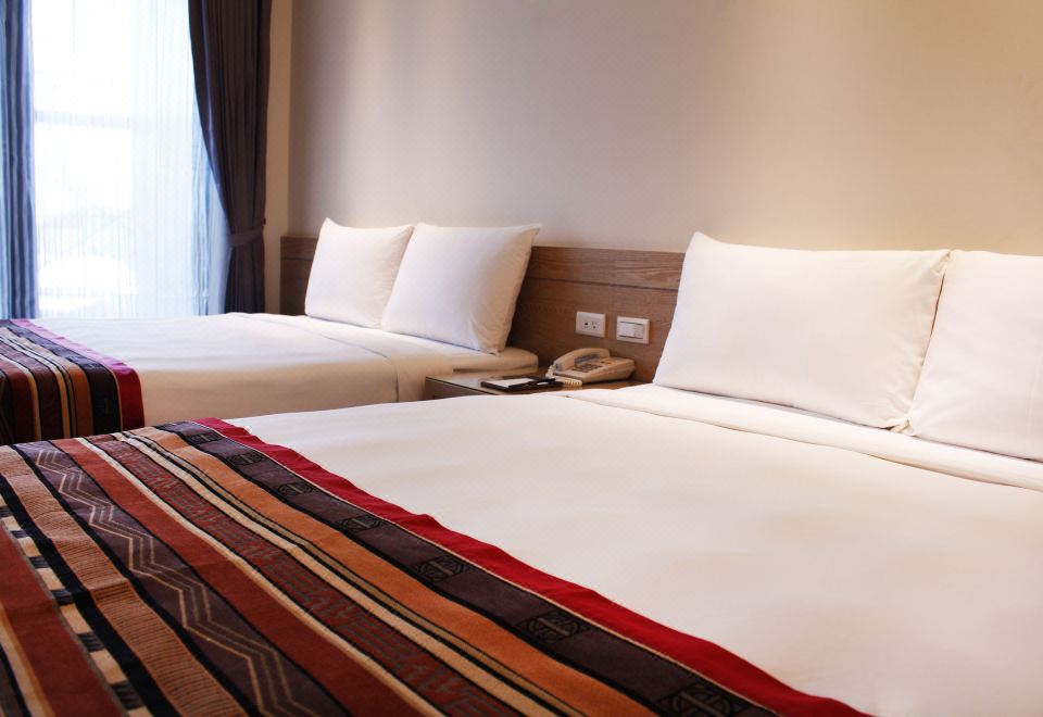 나루완 갤럭시 플레이스 객실